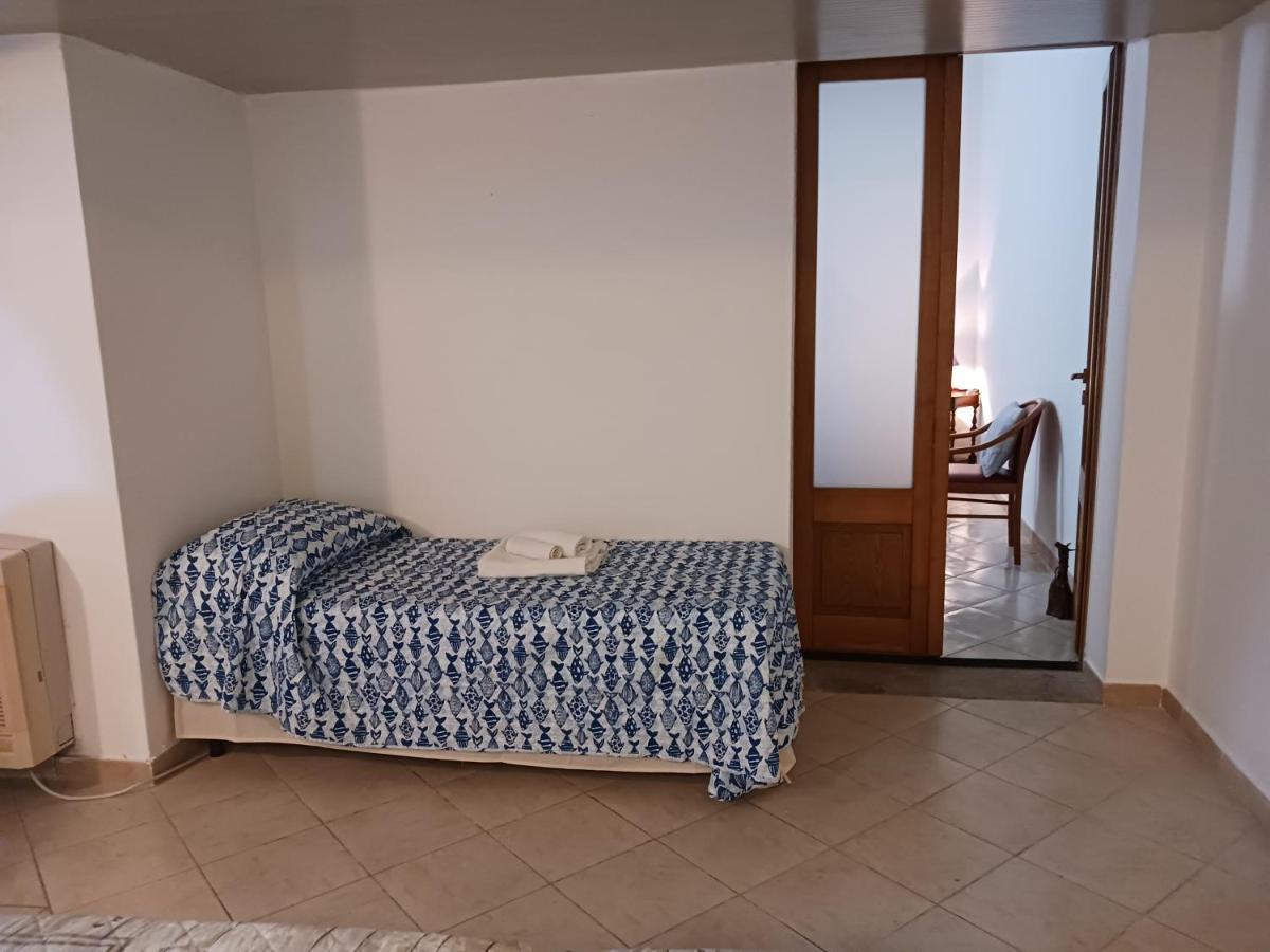 Nora Casa Vacanze/Bed And Breakfast Pula Zewnętrze zdjęcie
